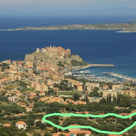 Maison De Enchantee A Avec Vue Sur Et Montagne 卡尔维