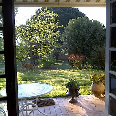 Maison De Enchantee A Avec Vue Sur Et Montagne