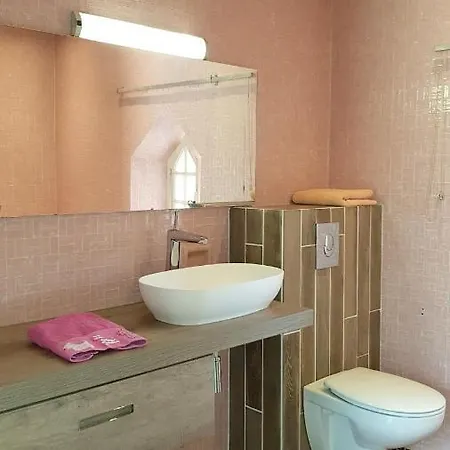 Maison De Enchantee A Avec Vue Sur Et Montagne