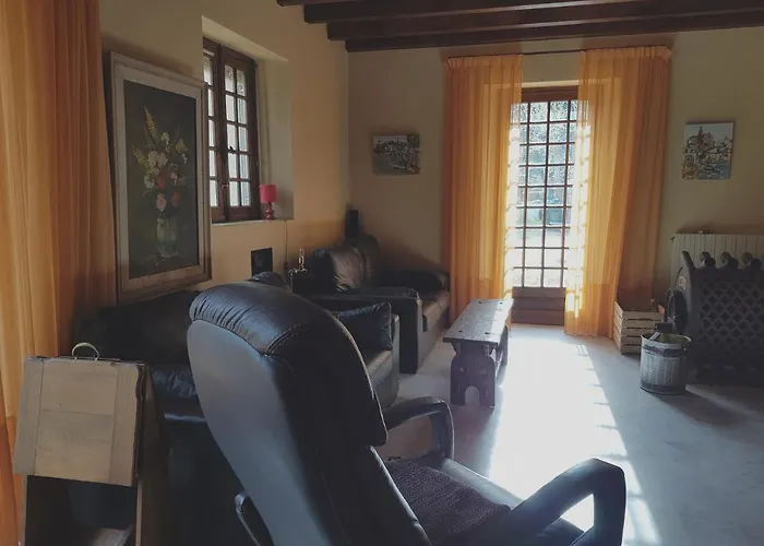 Maison De Enchantee A Avec Vue Sur Et Montagne